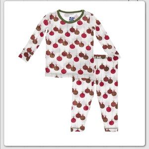 Kickee Long Sleeve Pajama Set in Natural Ornaments